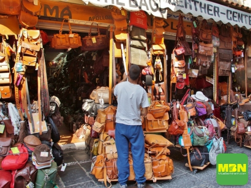 Bí quyết chọn túi xách da đẹp cho cô nàng công sở