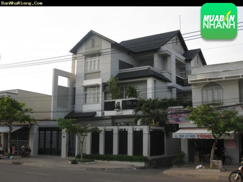 Bán nhà quận 10 diện tích 30 - 50 m2