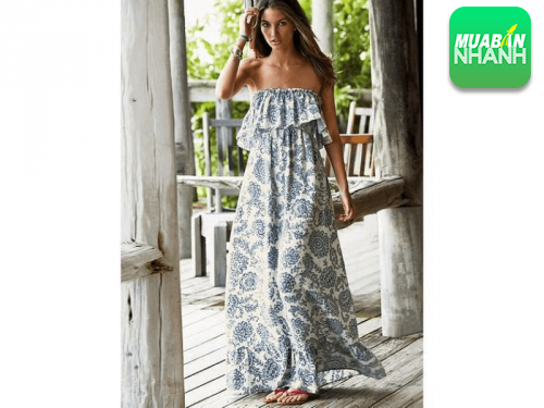 Đầm hoa dạo phố đẹp